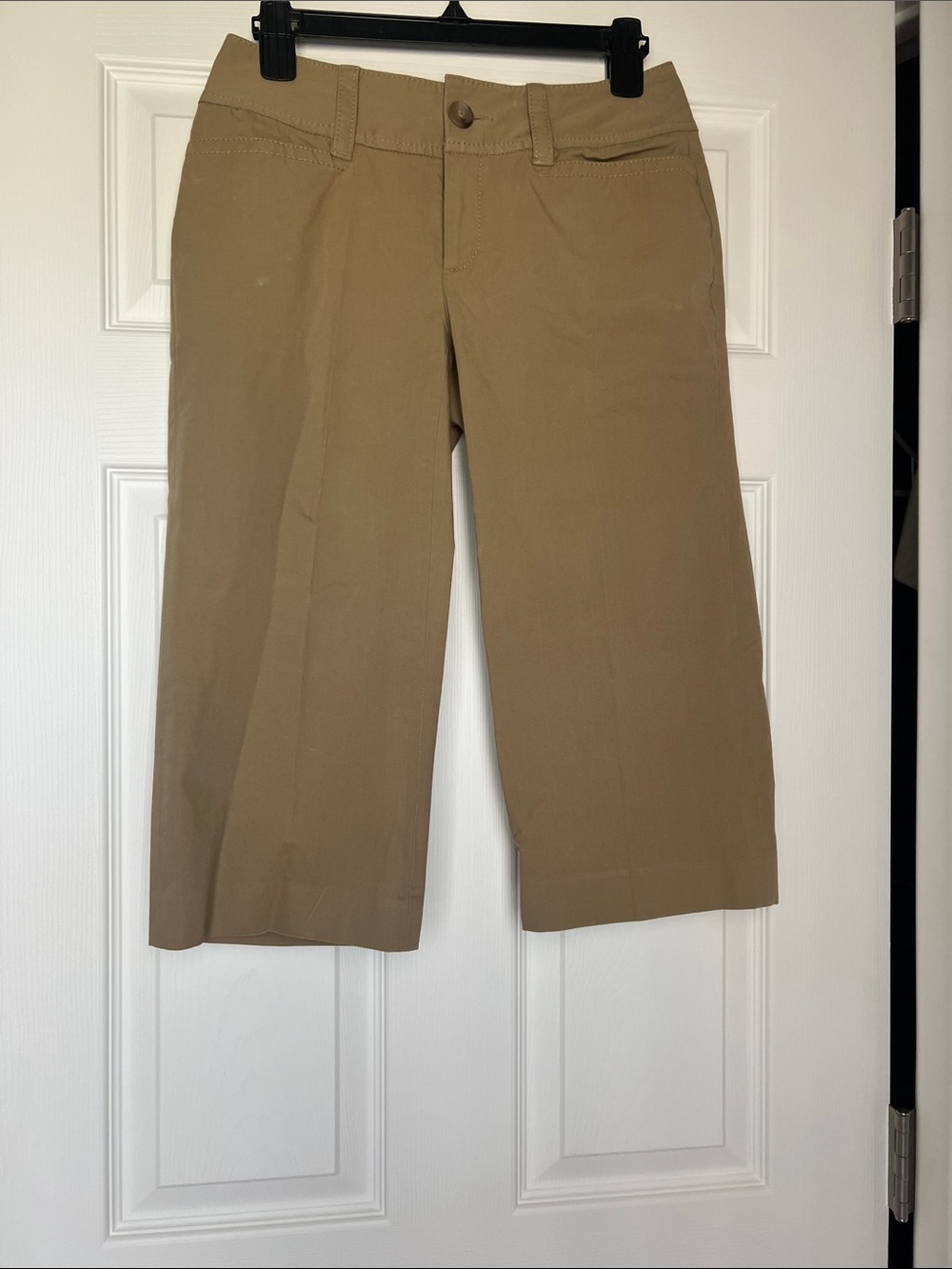Banana Republic Women's Tan Cropped Chinos
